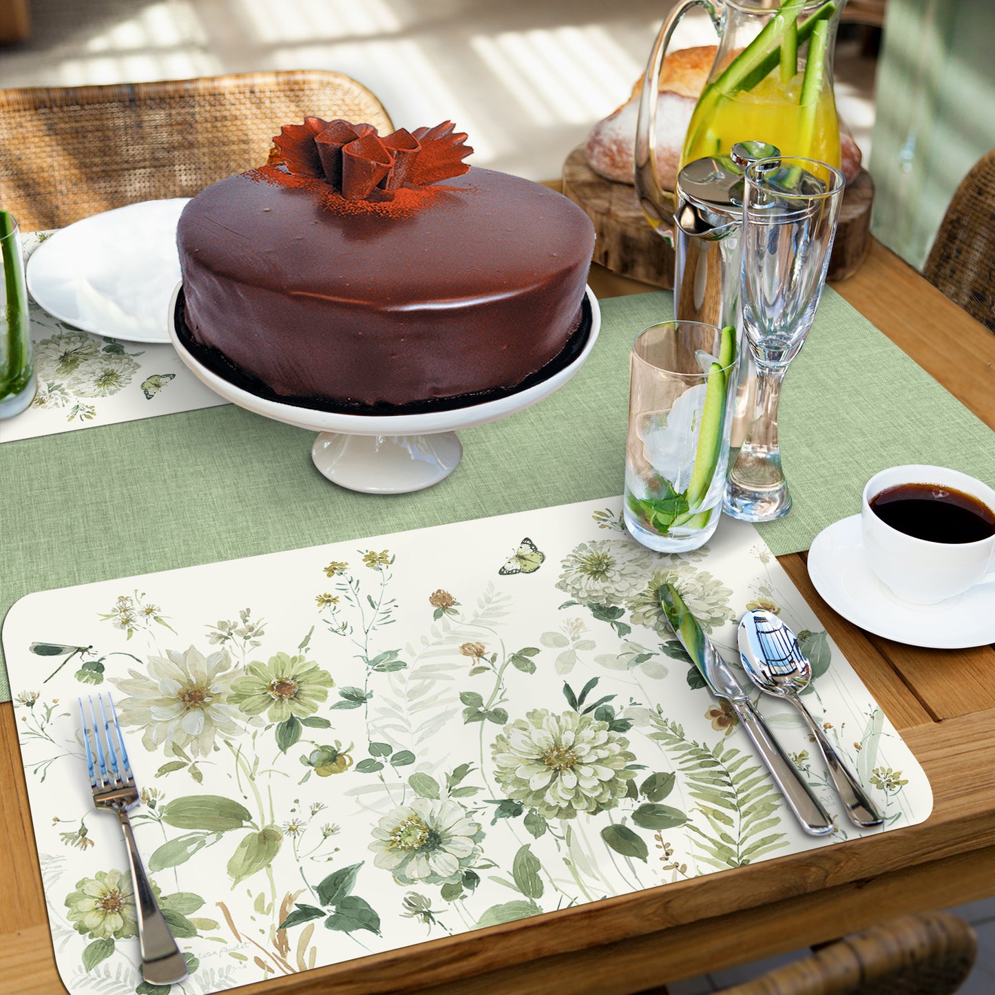 CounterArt Green Fields 4 Pack Reversible Easy Care Flexible Placemats Made in the USA
