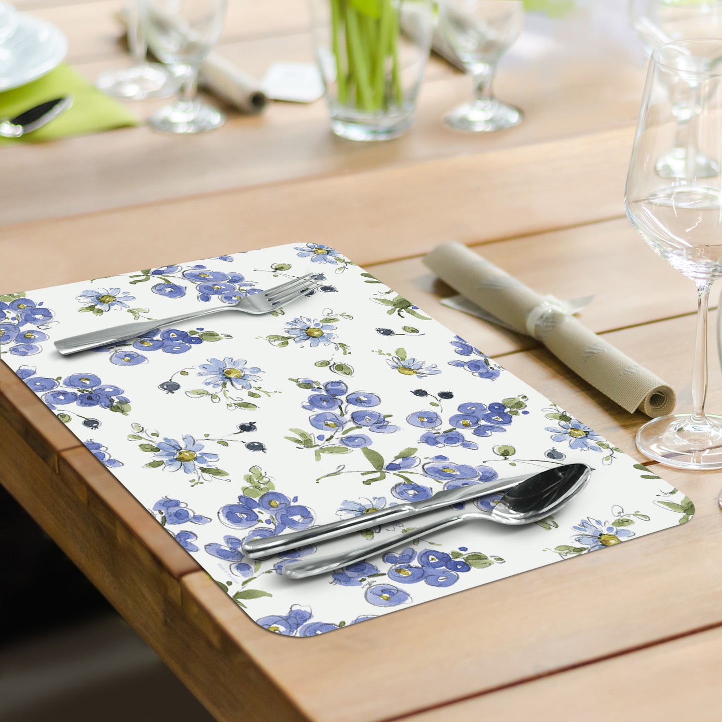 CounterArt Lovely Blues 4 Pack Reversible Easy Care Flexible Plastic Placemats Made in The USA