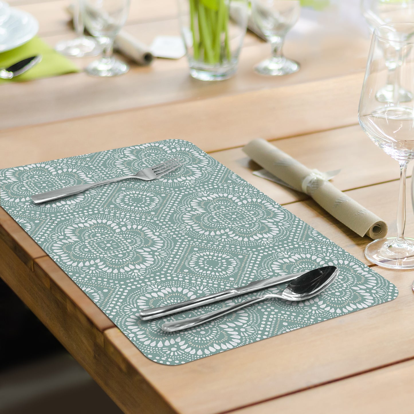 CounterArt Floral Study 4 Pack Reversible Easy Care Flexible Placemats Made in the USA