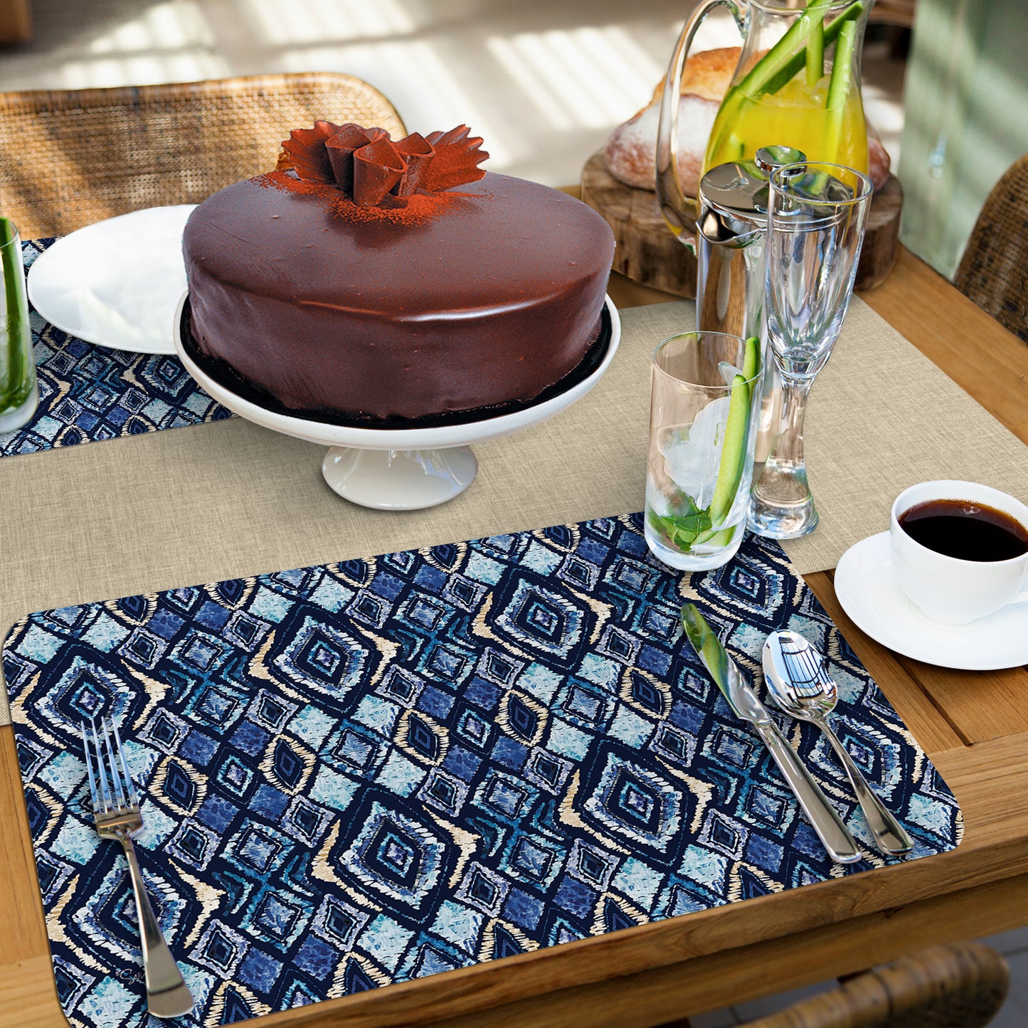 CounterArt Paloma Indigo 4 Pack Reversible Easy Care Flexible Placemats Made in the USA