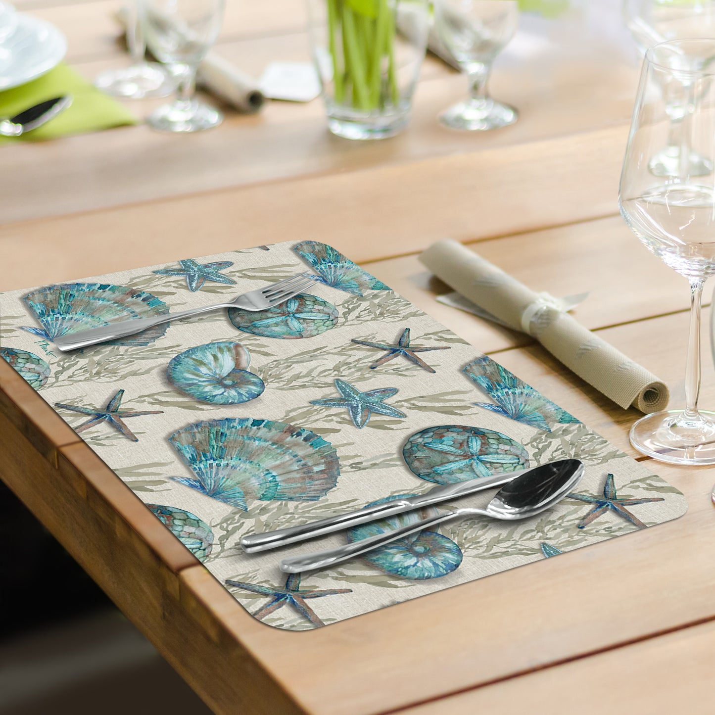 CounterArt Beach Shells 4 Pack Reversible Easy Care Flexible Placemats Made in the USA