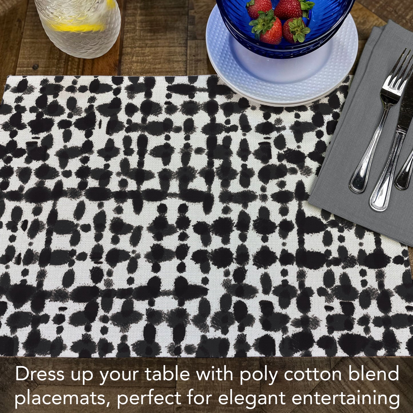 Highland Home Black & White 4-Pack Poly-Cotton Blend Fabric Placemats 18" x 12" Manufactured in The USA