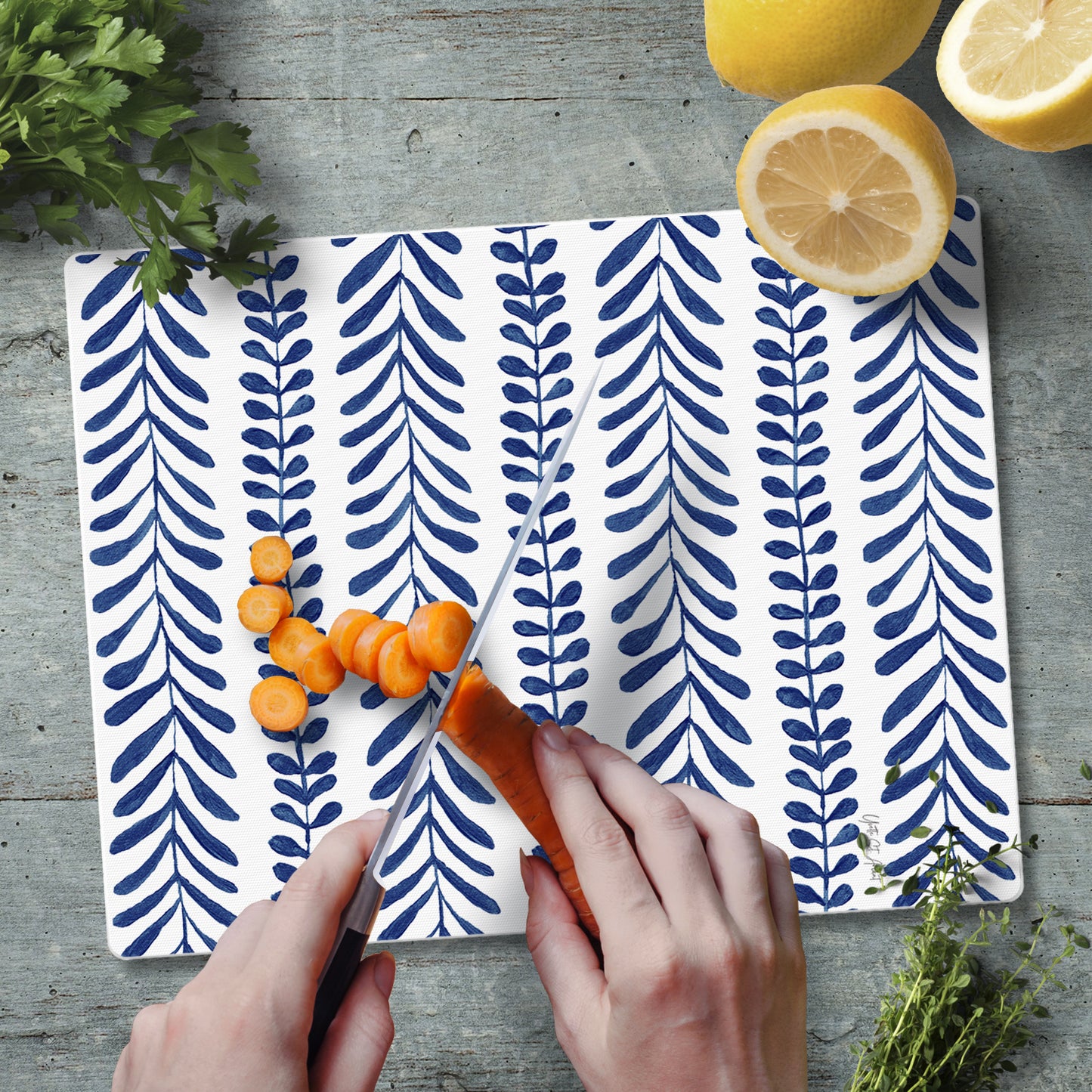 CounterArt Indigo Seaweed 3mm Tempered Glass Cutting Board 10” x 8” Manufactured in the USA
