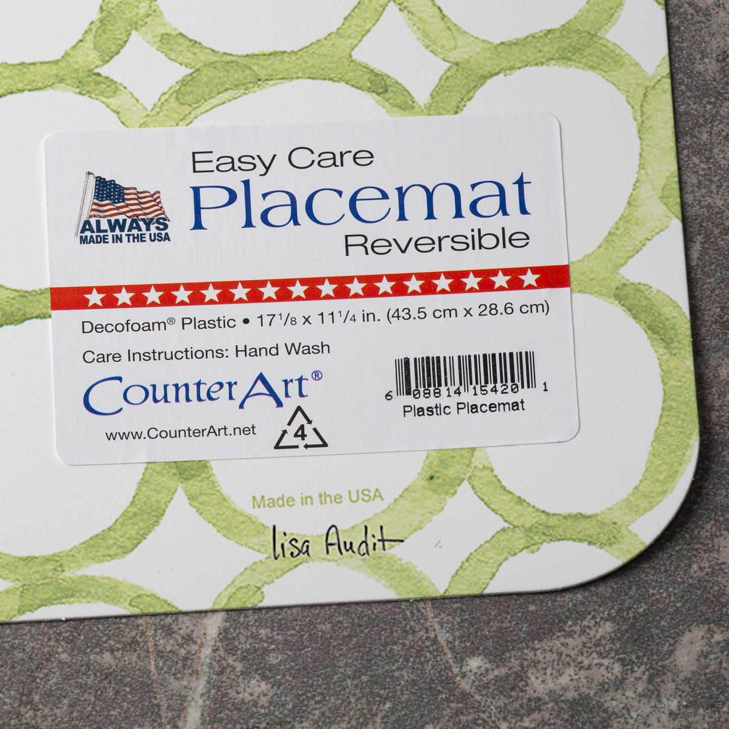 Counterart Medallions and Circles Reversible Plastic Placemat 4 Pack Made in The USA
