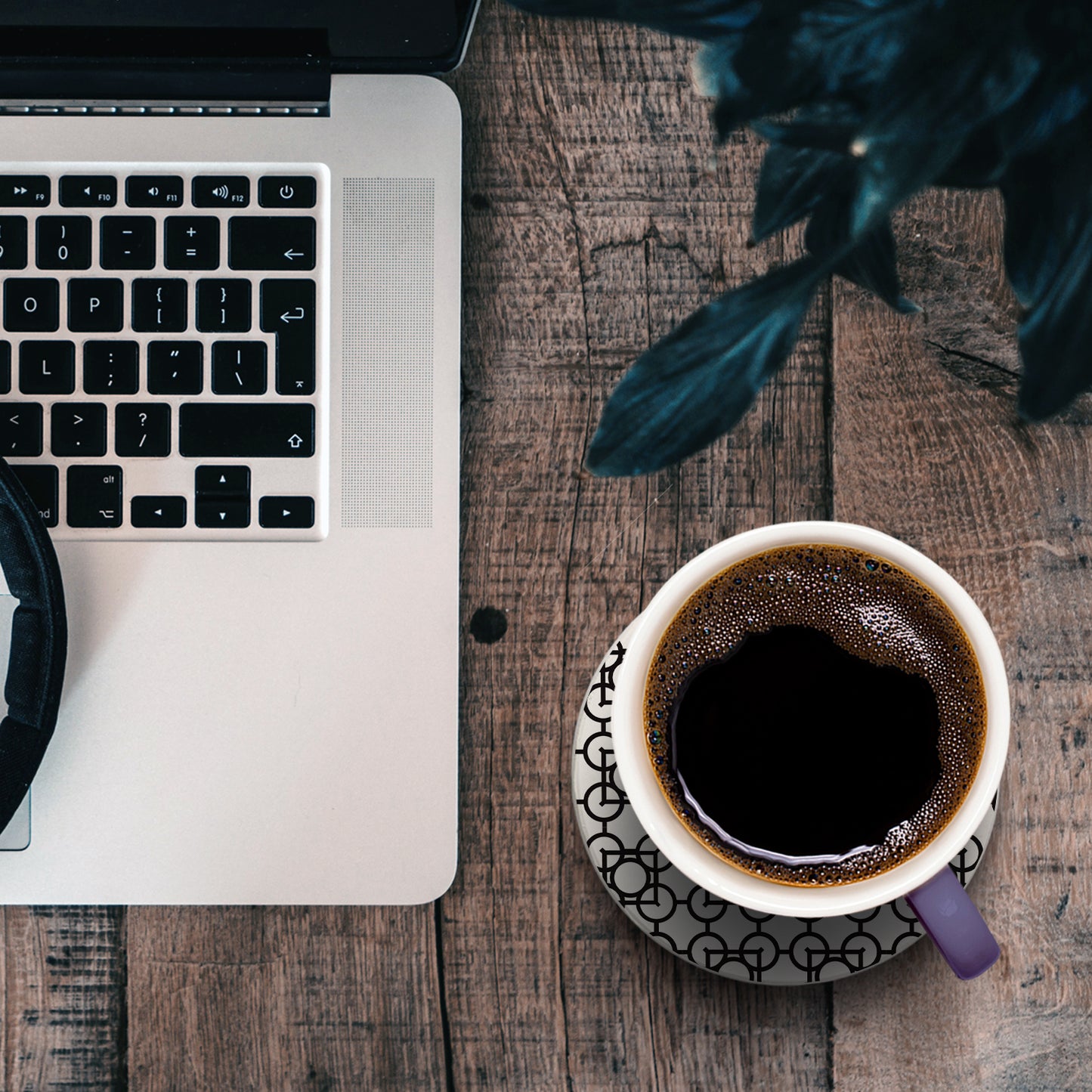 Frank Lloyd Wright Assorted Black & White Patterns 4 Pack Round Absorbent Stone Coasters Manufactured in the USA