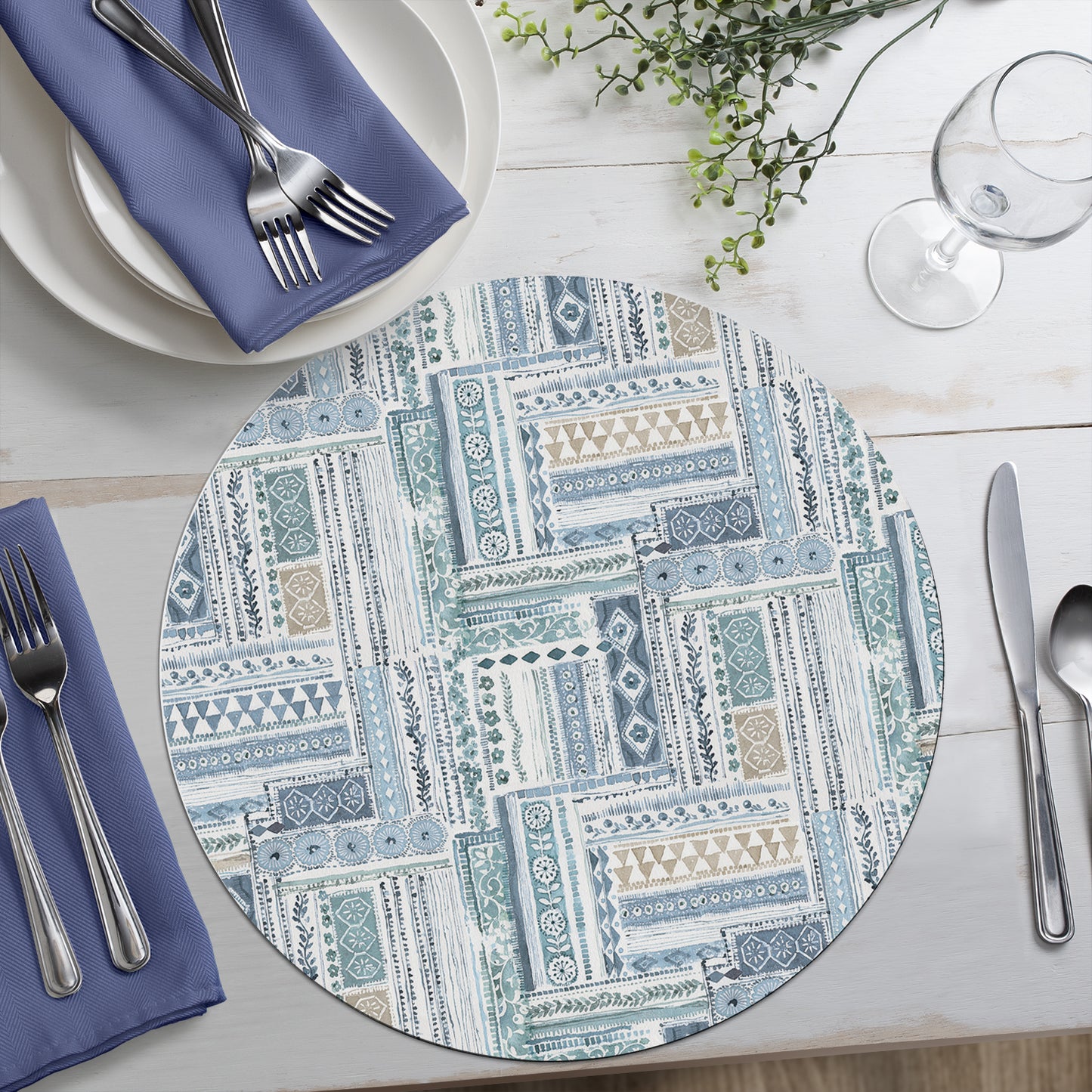 CounterArt Blue Escape 4 Pack Reversible Round Easy Care Flexible Placemats Made in the USA