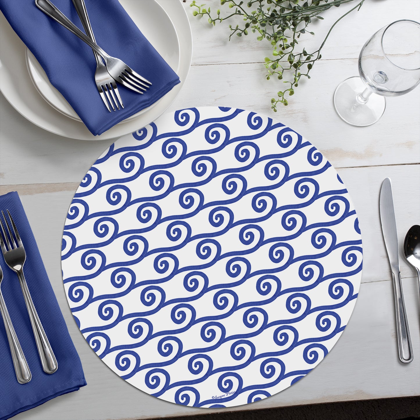CounterArt Waves 4 Pack Round Reversible Easy Care Flexible Placemats Made in the USA