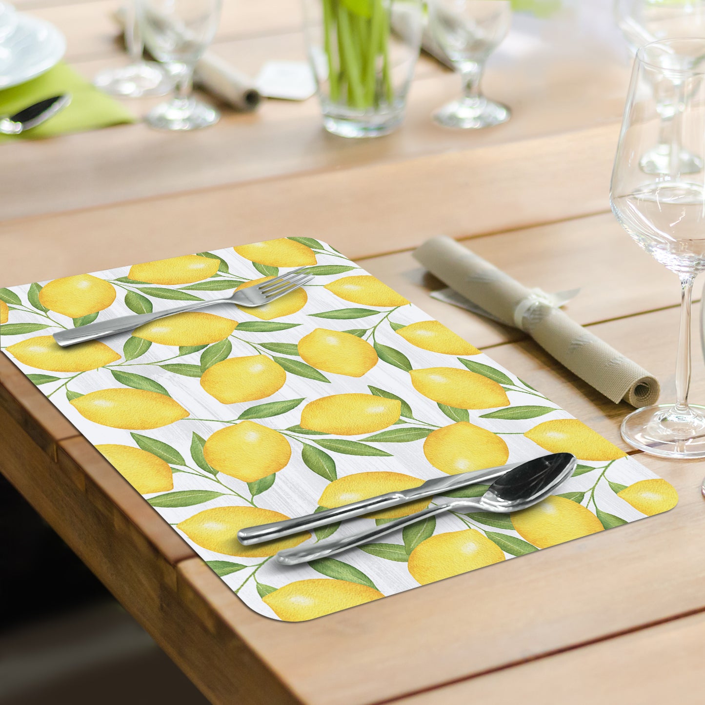 Counterart Jardin De Citron 4 Pack Reversible Easy Care Flexible Placemat Made in the USA