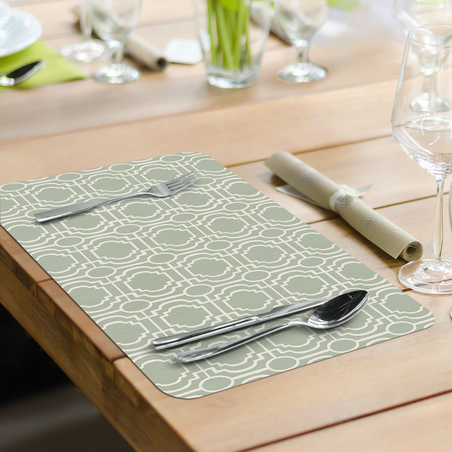 CounterArt Fresh Poppies 4 Pack Reversible Easy Care Flexible Placemats Made in the USA