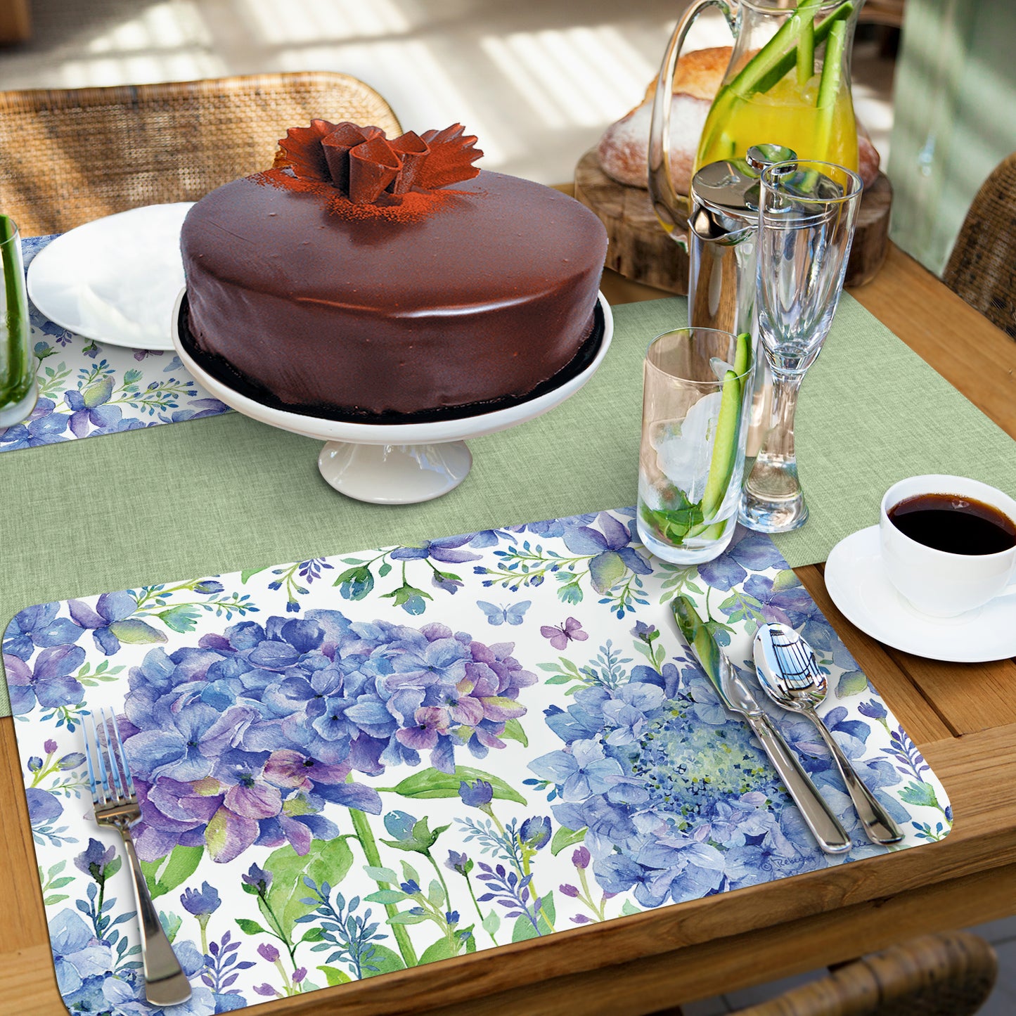 CounterArt Beautiful Hydrangea 4 Pack Reversible Easy Care Flexible Placemats Made in the USA