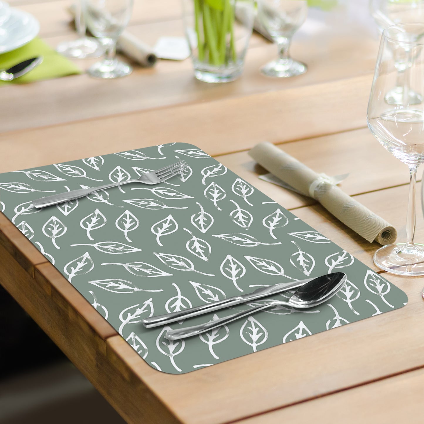 CounterArt Meadow 4 Pack Reversible Easy Care Flexible Placemats Made in the USA