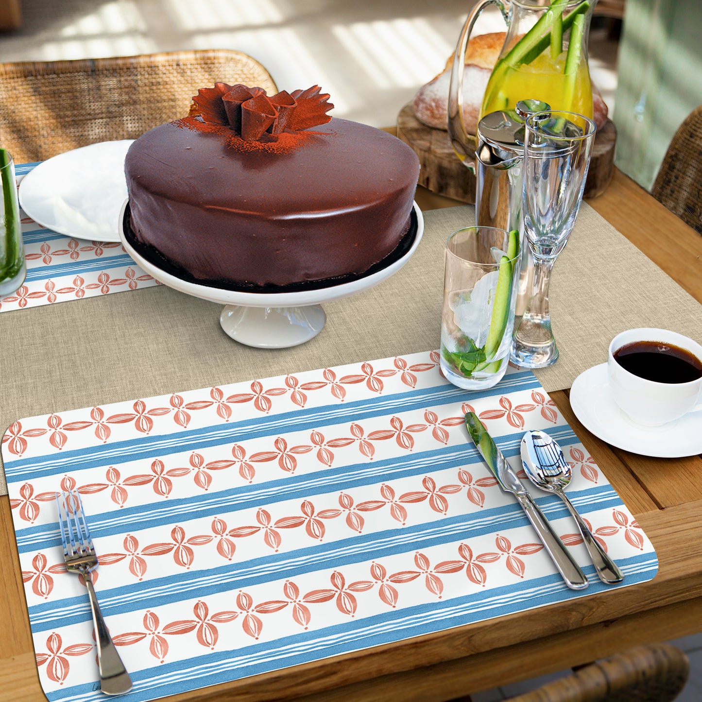 CounterArt Color Patterns 4 Pack Reversible Easy Care Flexible Placemats Made in the USA