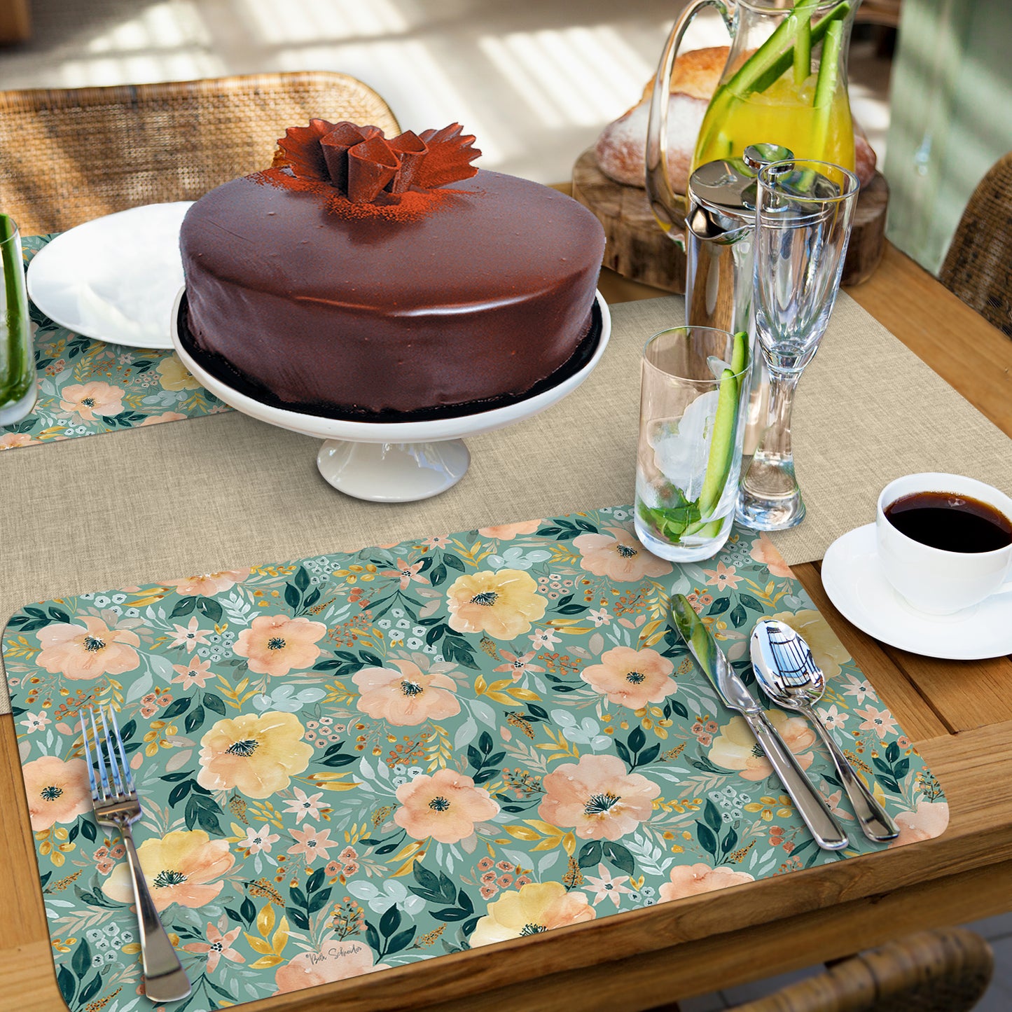 CounterArt Modern Floral 4 Pack Reversible Easy Care Flexible Placemats Made in the USA