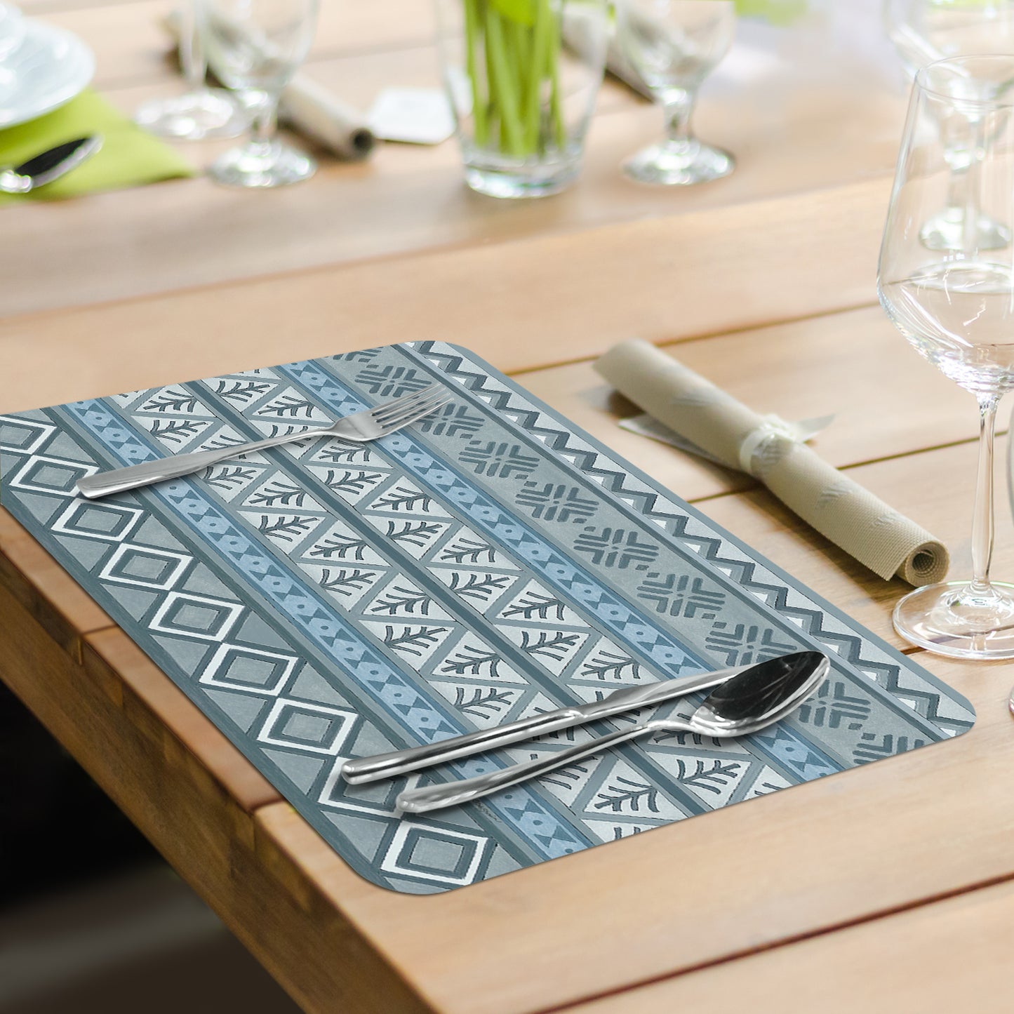 CounterArt Cabin in the Woods 4 Pack Reversible Easy Care Flexible Placemats Made in the USA