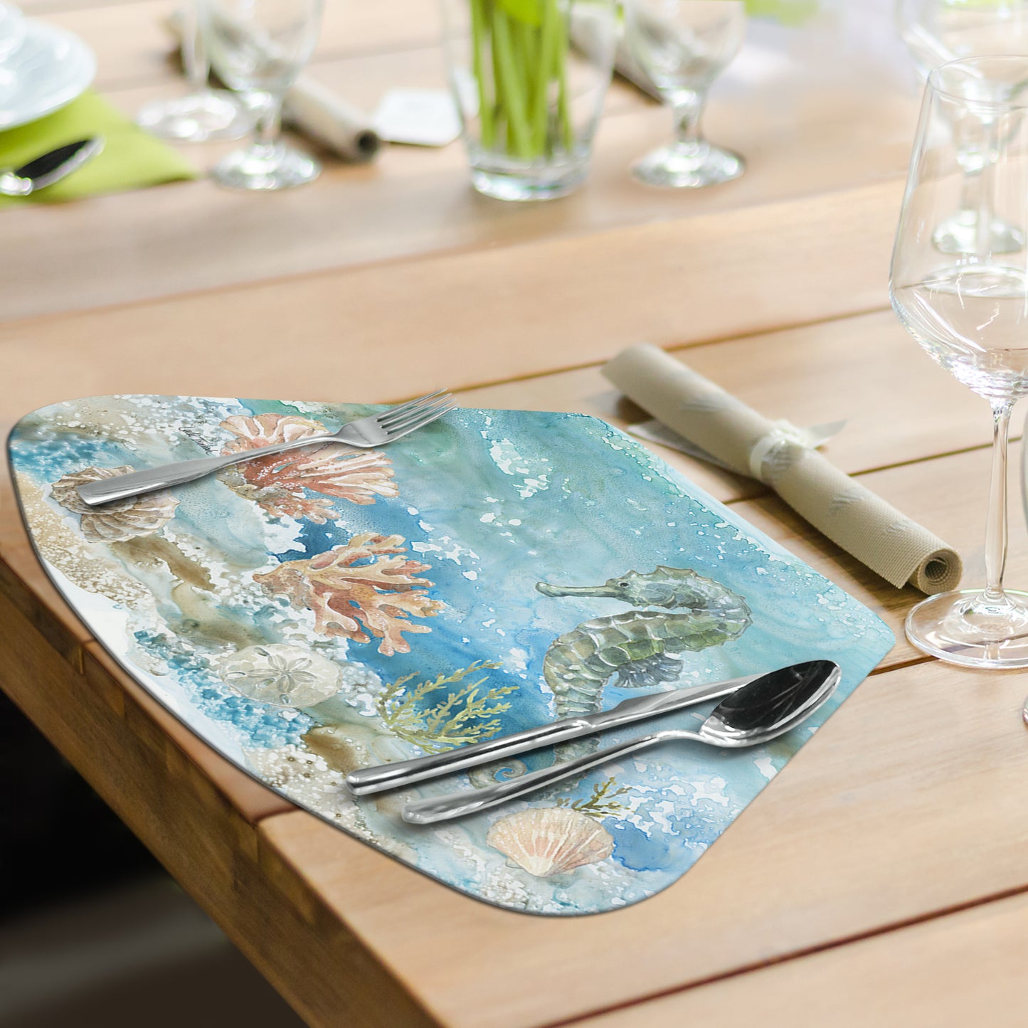 CounterArt Under Sea Life 4 Pack Wedge Shaped Reversible Easy Care Placemats Made in the USA