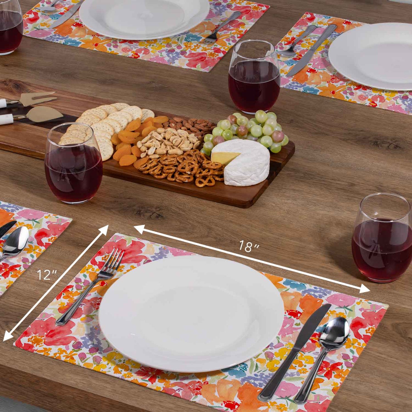 Highland Home Bright Floral 4 Pack Poly-Cotton Blend Fabric Placemats 18" x 12" Manufactured in The USA