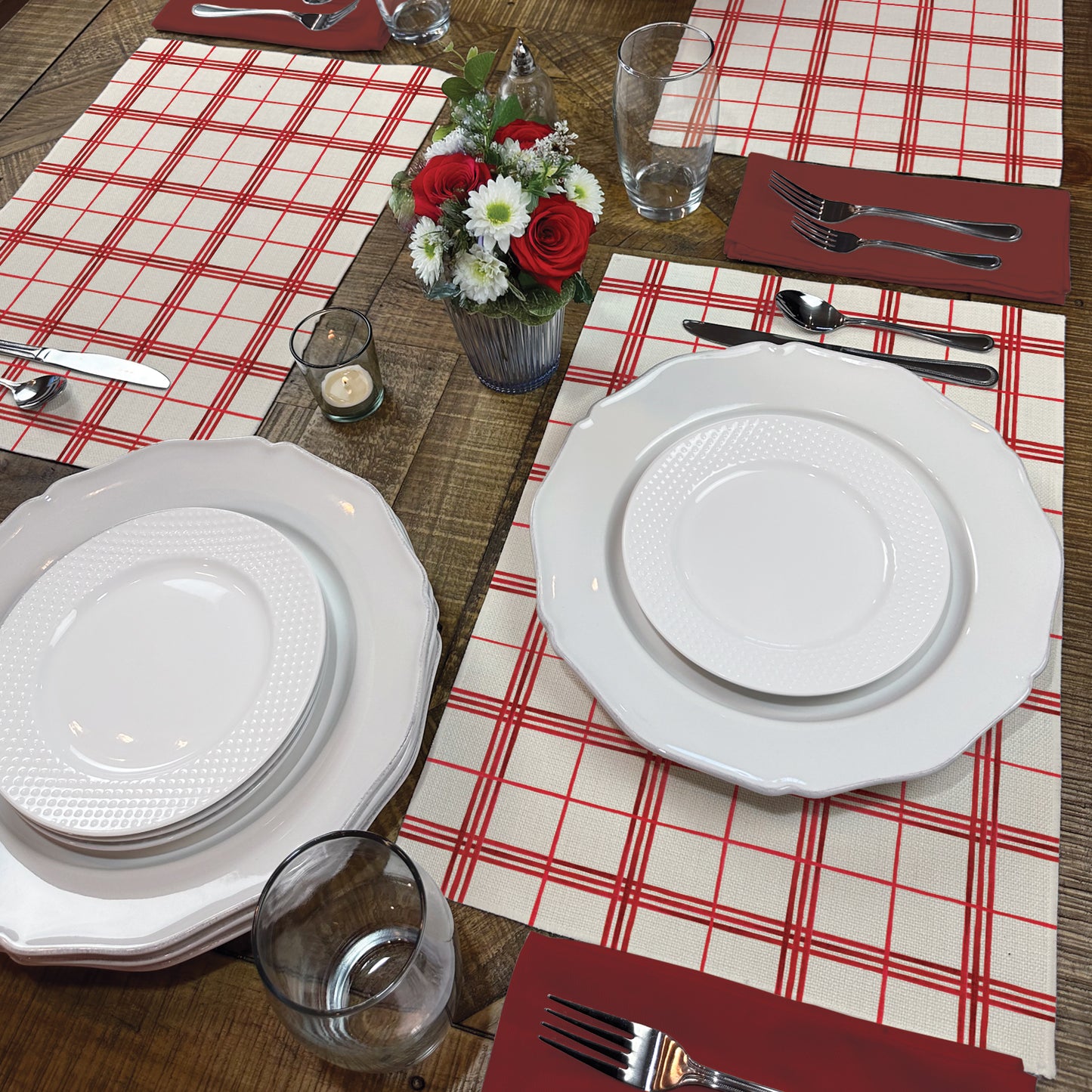 Highland Home Holiday Windowpane 4 Pack Poly-Cotton Blend Fabric Placemats 18" x 12" Manufactured in The USA