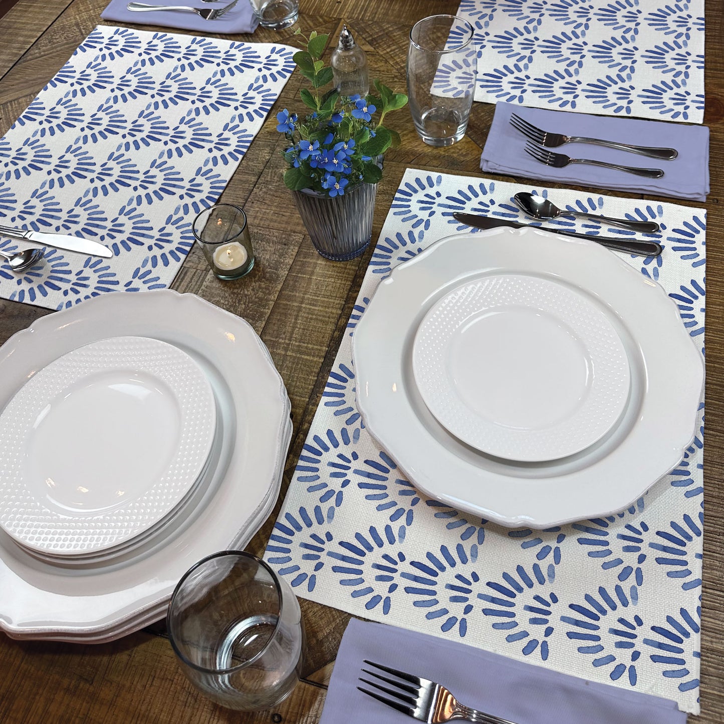 Highland Home Blue Burst 4 Pack Poly-Cotton Blend Fabric Placemats 18" x 12" Manufactured in The USA