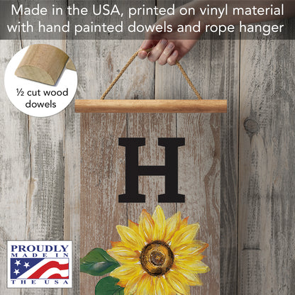 Highland Home Howdy Indoor/Outdoor Vinyl Hanging Entryway Sign Made in the USA Reusable Easy Wipes Clean Easy Storage