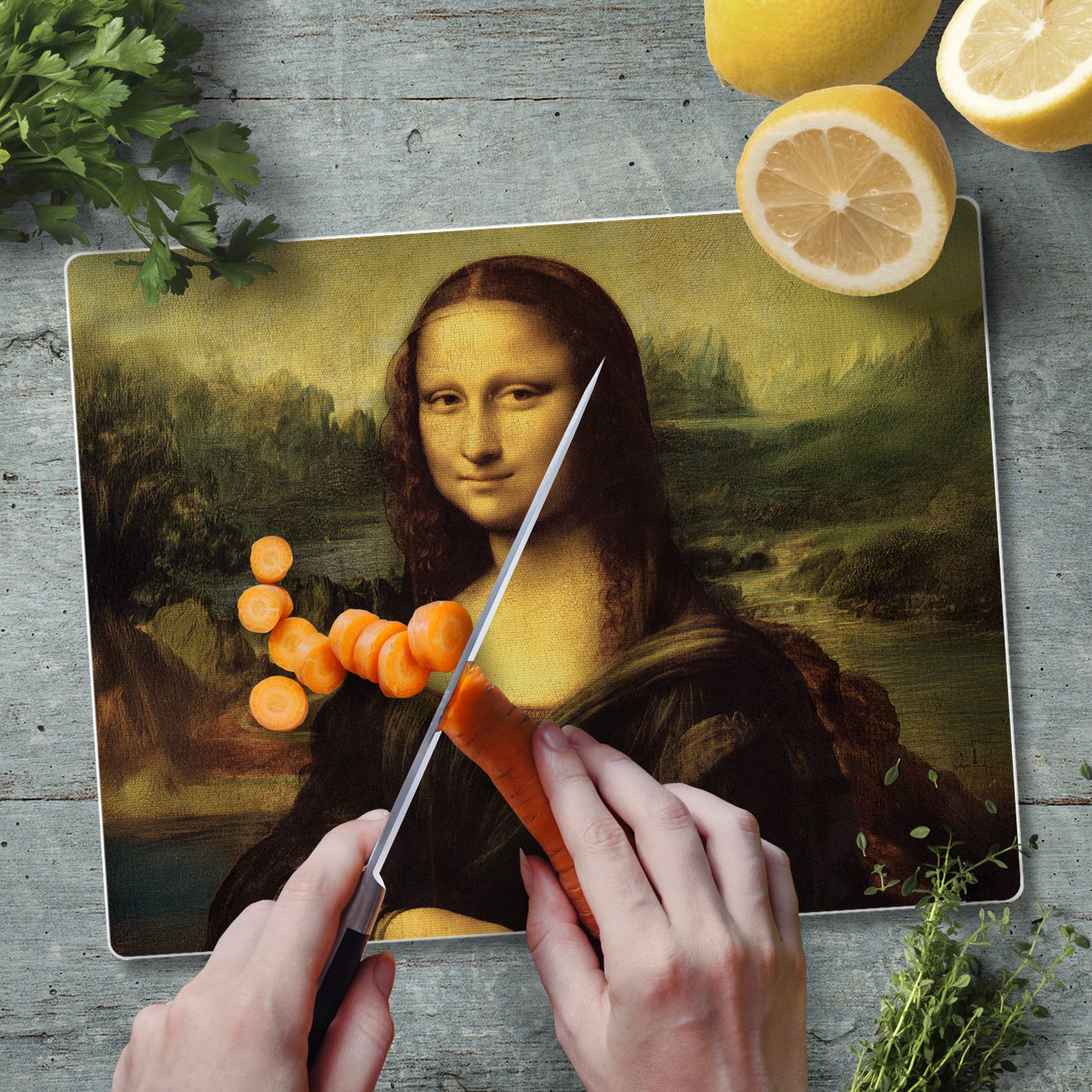 CounterArt Mona Lisa Tempered Glass Cutting Board 10” x 8” Manufactured in the USA