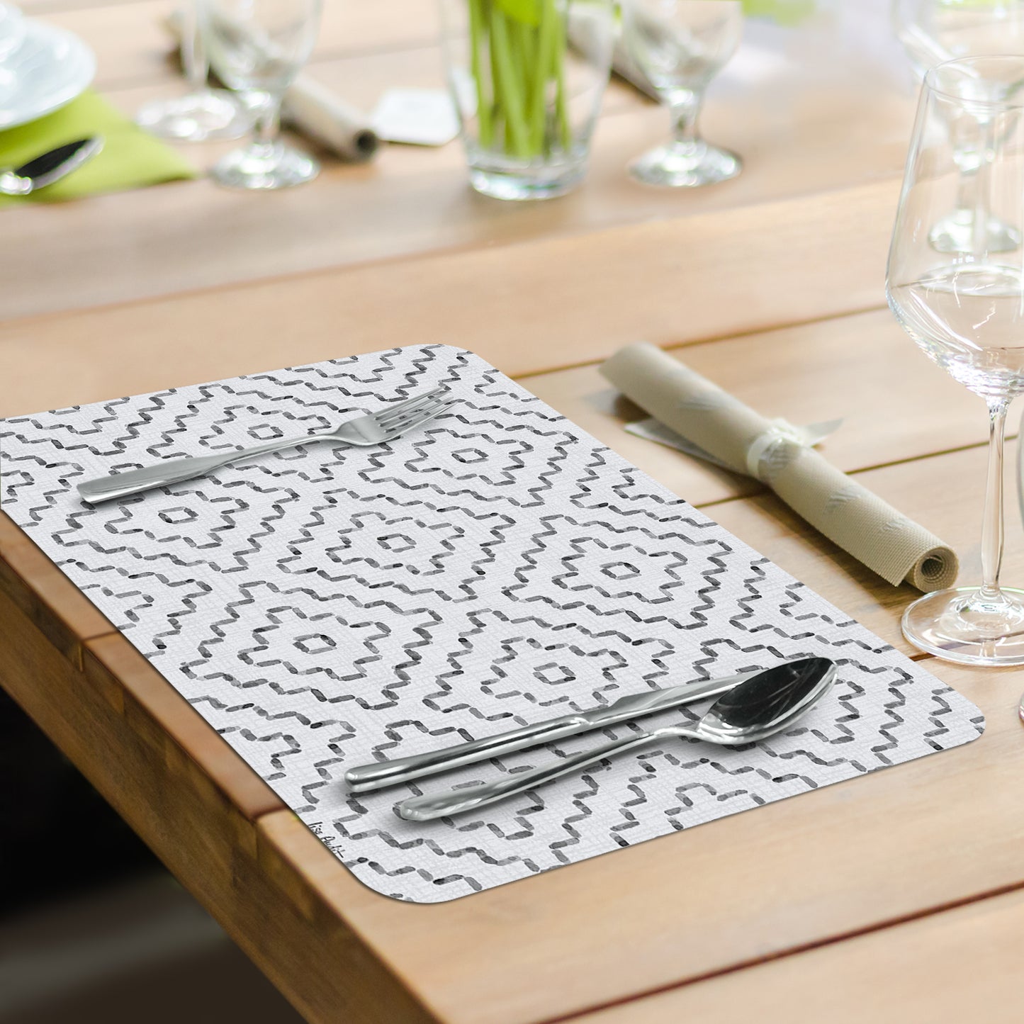 CounterArt Grey Flannel Design 4 Pack Reversible Easy Care Flexible Placemats Made in the USA