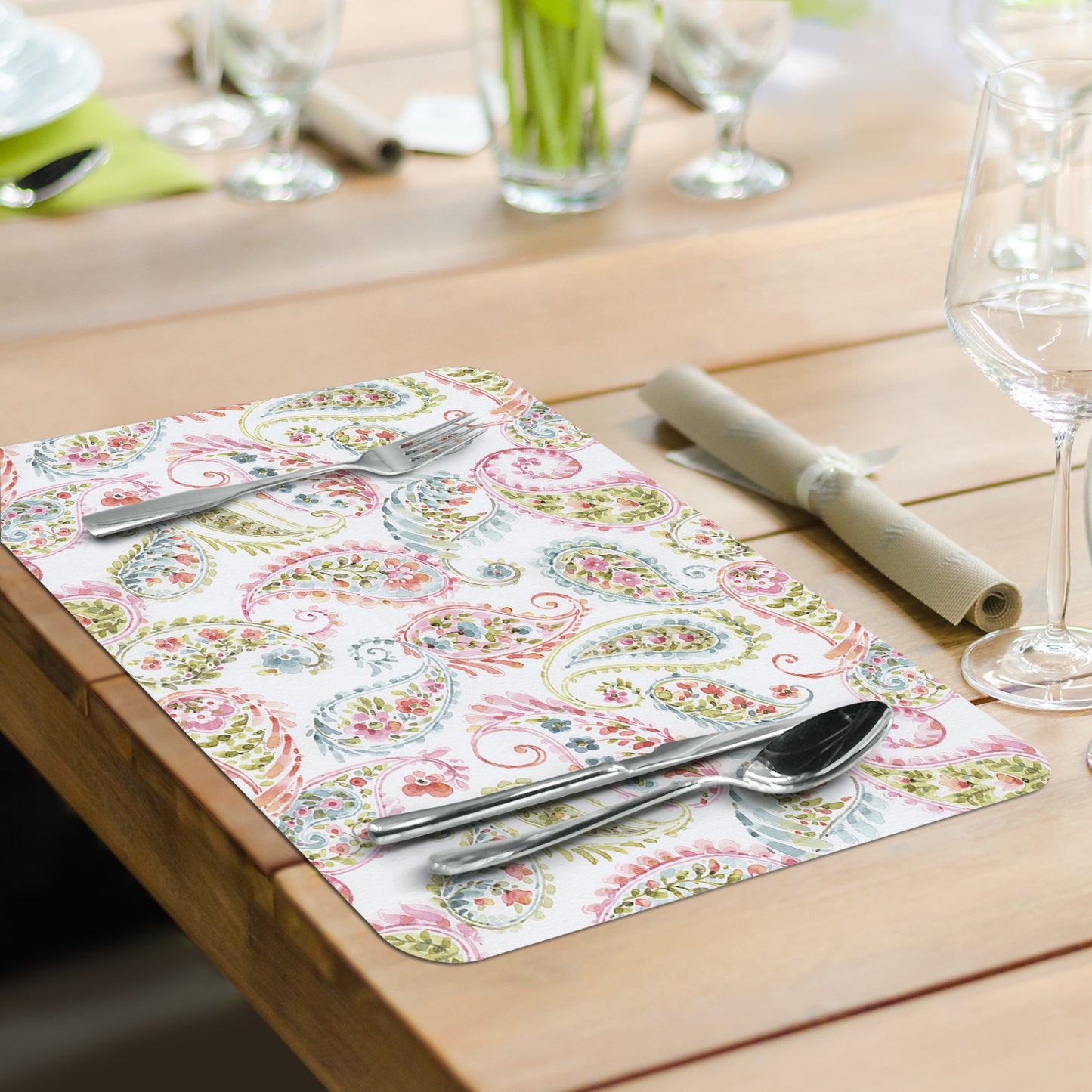Counterart Beautiful Romance Floral 4 Pack Reversible Easy Care Flexible Plastic Placemats Made in The USA BPA Free Easily Wipes Clean