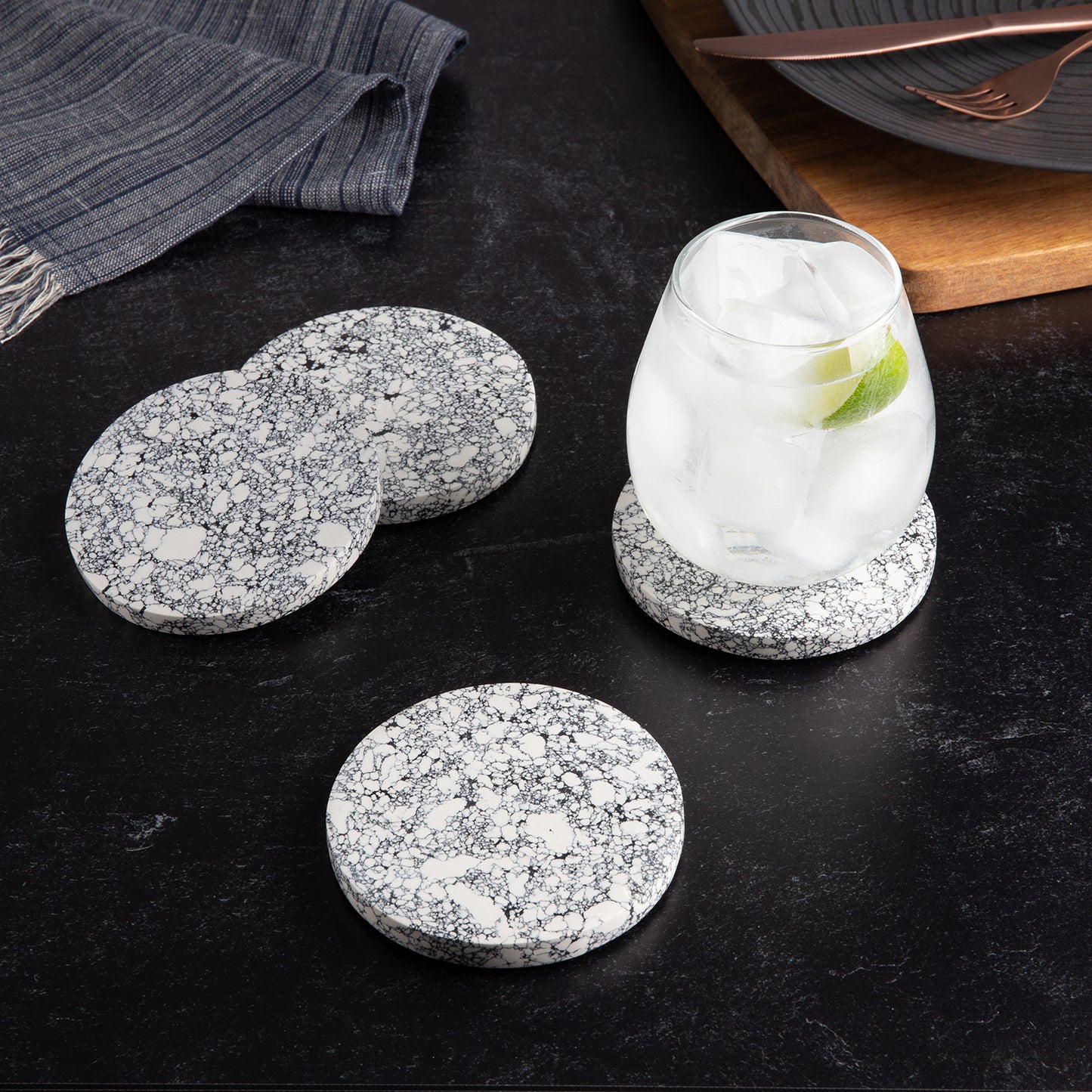 Thirstystone 4 Pack Black Grey & White Round Resin Coasters 4" Round Heat Tolerant Protects Surfaces Easily Wipes Clean